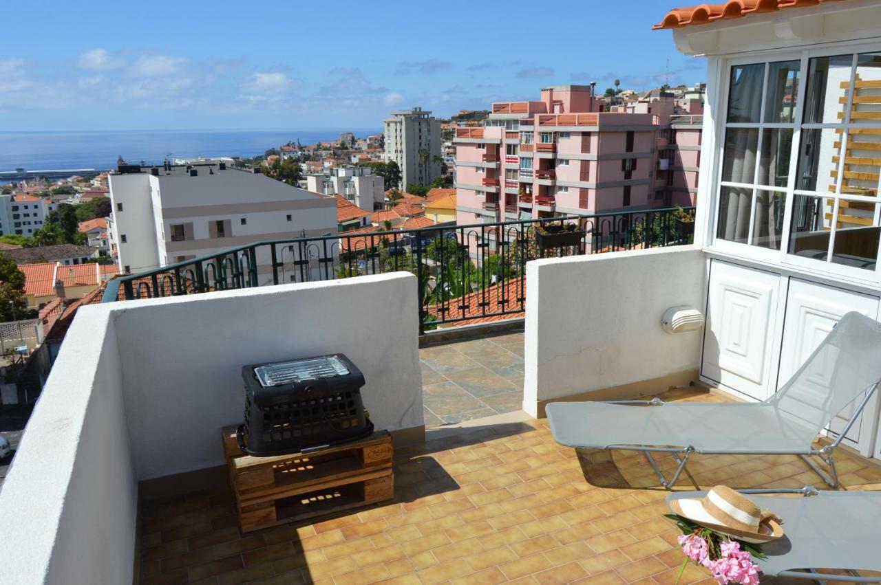 Top Floor With Balcony In Funchal المظهر الخارجي الصورة