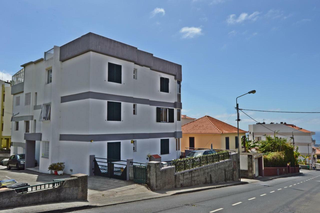 Top Floor With Balcony In Funchal المظهر الخارجي الصورة